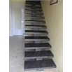 thumbnail après escalier marches ouvertes habillé