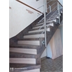 thumbnail après escalier granito habillé